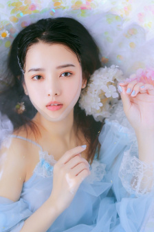 如何与大两岁的继子们相处小说