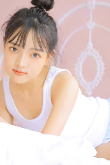 老师趴讲台屁股撅起来作文